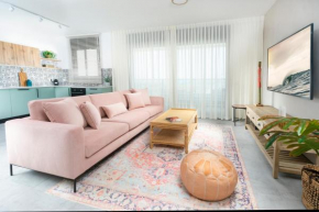 Vibrant Achziv Apartment with Beautiful Interior